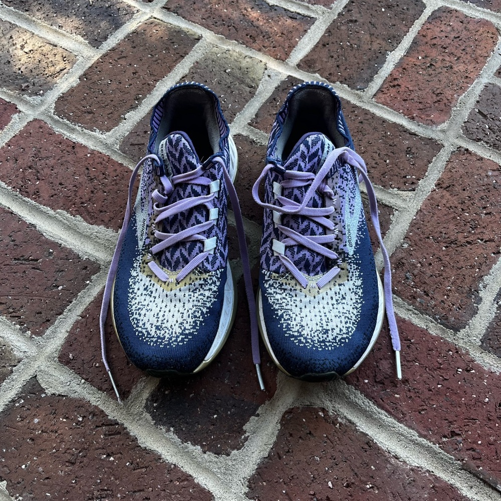 Brooks shoes
